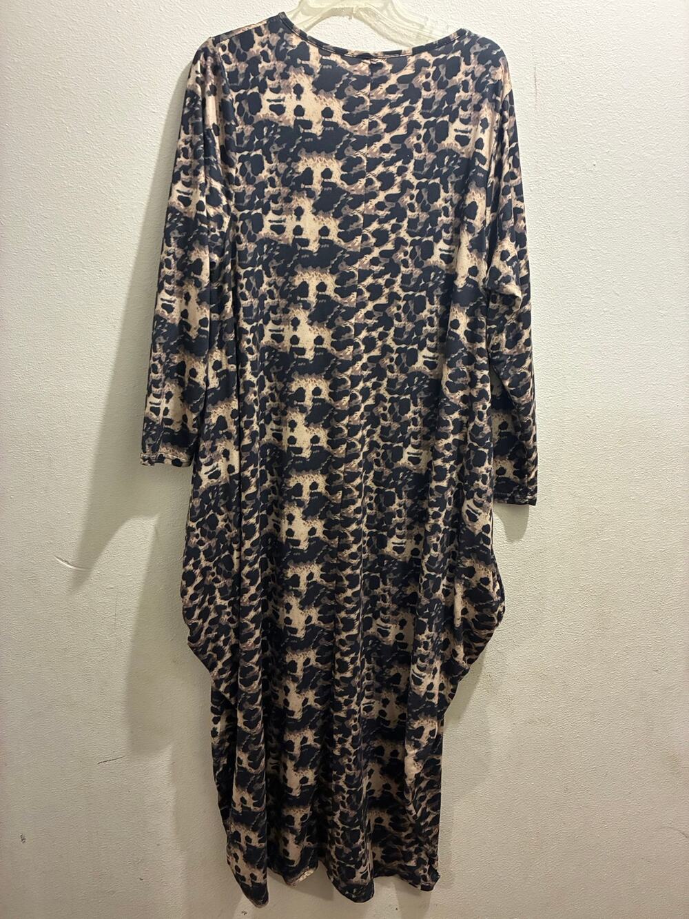 Kara Chic Oversized Leopard Print Maxi Dress One Size Baggy Kaftan Pockets